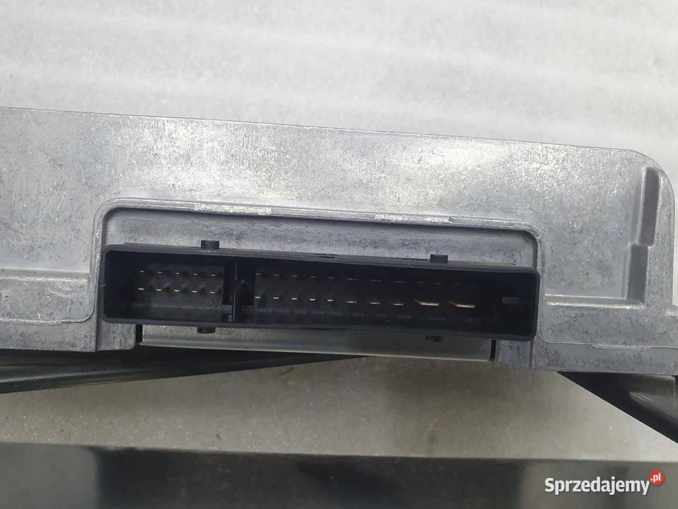 WZMACNIACZ AUDIO AUDI A4 B8 8T0035223AB osobowe