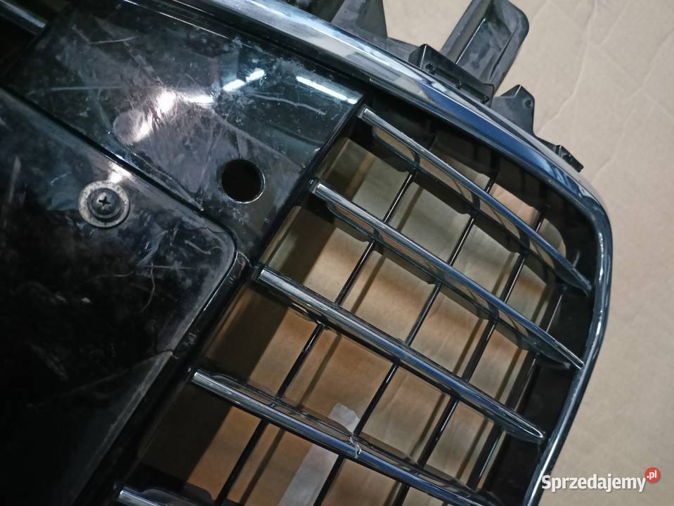 Audi Q5 8R0853651 grill atrapa S line Karoseria Czechy