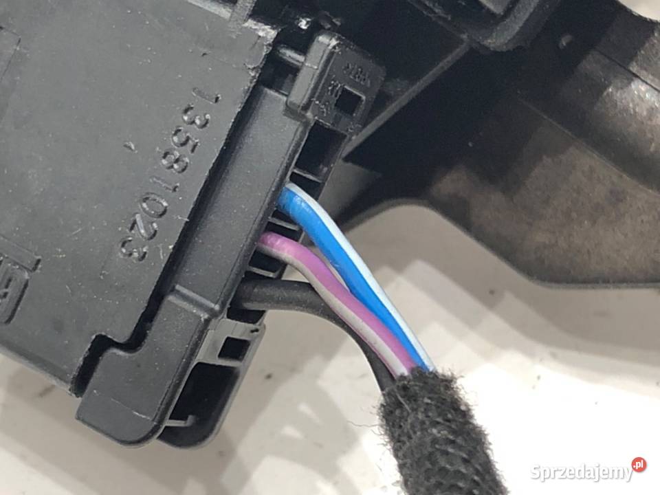 ZAMEK KLAPY TYŁ OPEL ASTRA J Hatchback 13581023 Zamki, wkładki i kluczyki