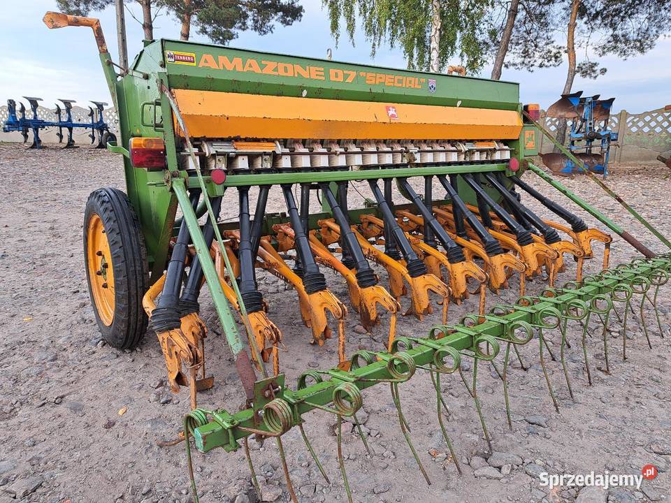 Siewnik AMAZONE D7 SPECJAL Ścieżki