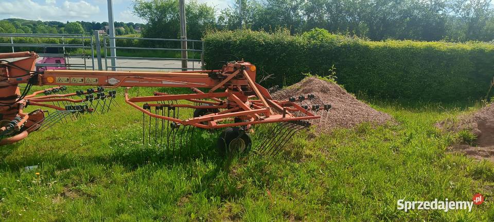 Zgrabiarka Kuhn GA 6000 nie Krone Claas Wągrowiec sprzedam