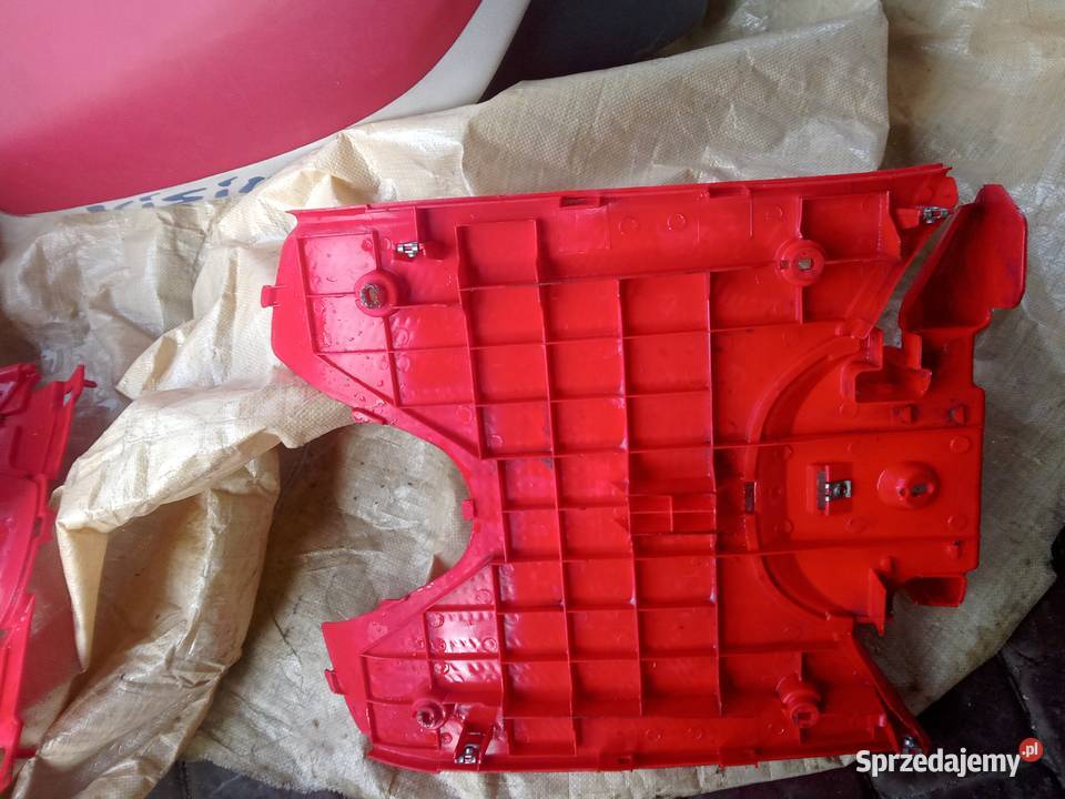 Plastik pod nogi Honda Vision AF 22 l29 sprzedam