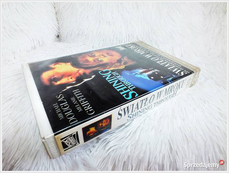 Kaseta VHS Film Światło w mroku Film 127min na thiller Żary