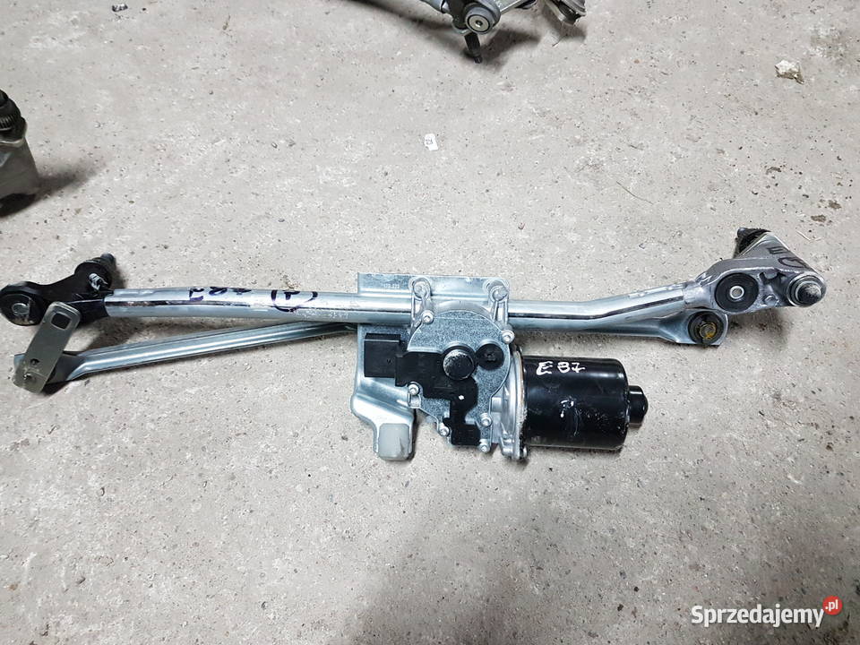 BMW 118 E87 MECHANIZM SILNICZEK WYCIERACZEK wyposażenie elektryczne