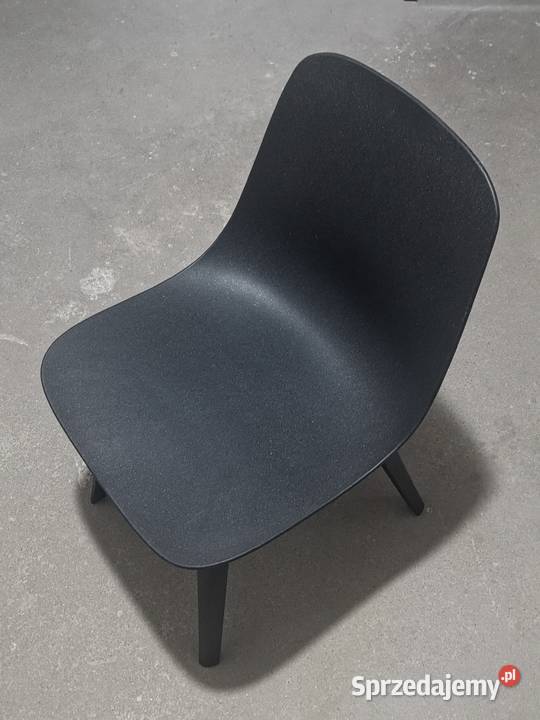 Krzesło czarne Odger IKEA Wągrowiec