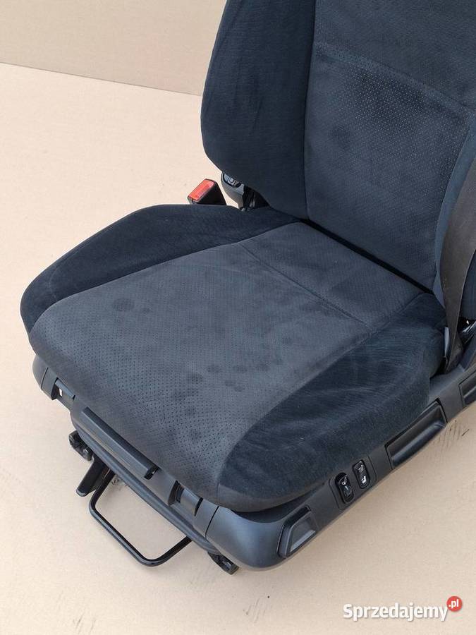 MERCEDES ACTROS MP4 FOTEL KIEROWCYWENTYLOWANY Bieleń