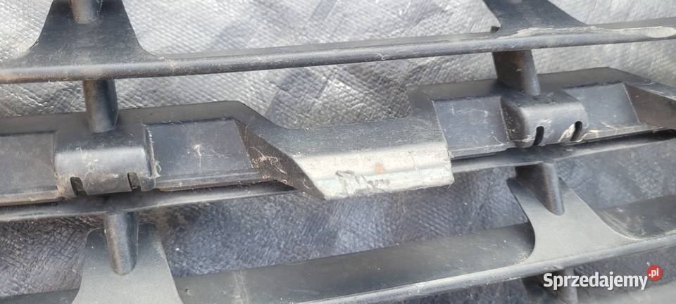 FORD MONDEO MK3 KRATKA GRIL ZDERZAKA PRZOD Ruda Śląska