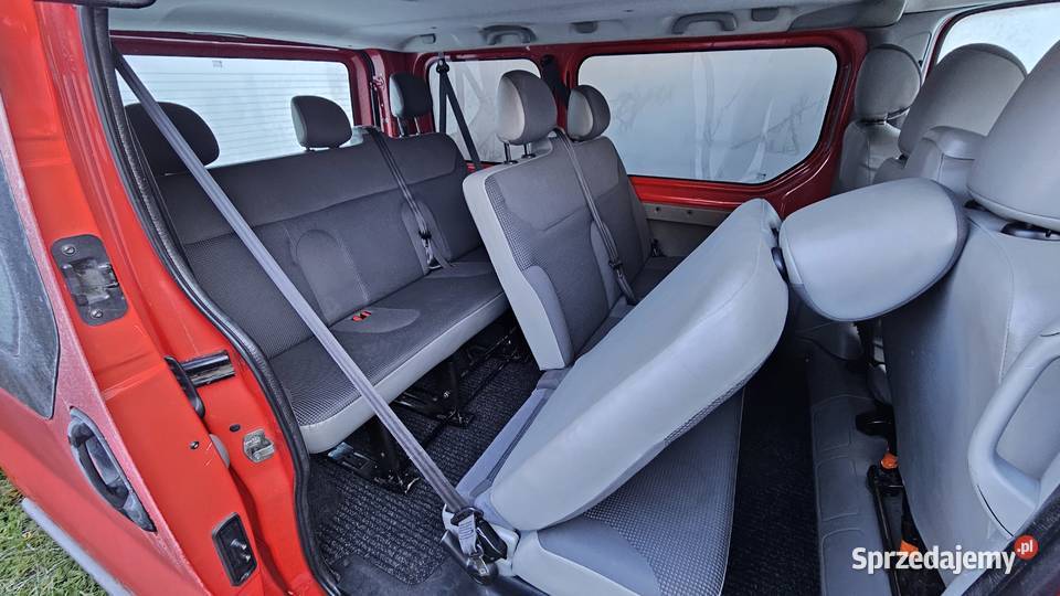 Opel Vivaro 9osobowy 2010 Samochody osobowe Zbąszyń