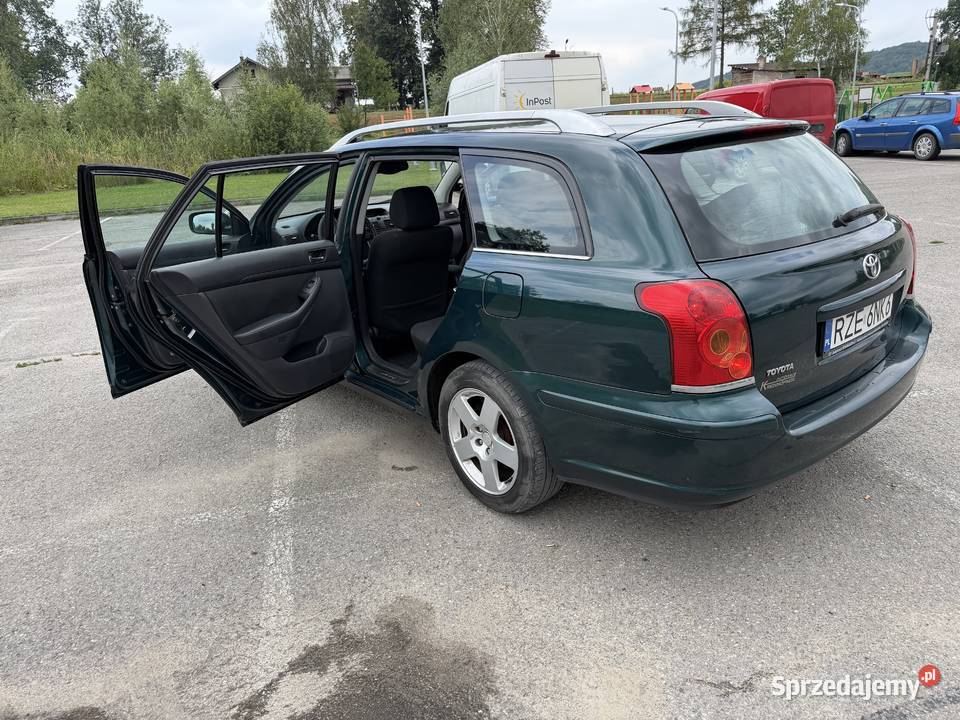 Toyota Avensis T25 20 D4D 116 2003r TTE 383kkm Dynów