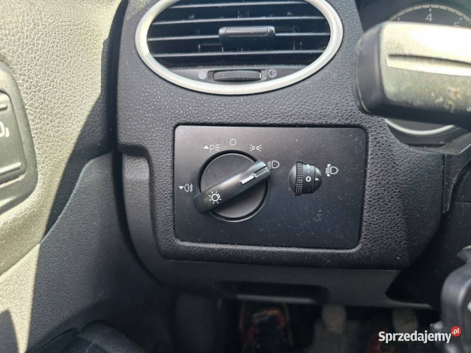 Ford Focus 16 Benzyna 100 Klimatyzacja El Szyby Słupsk