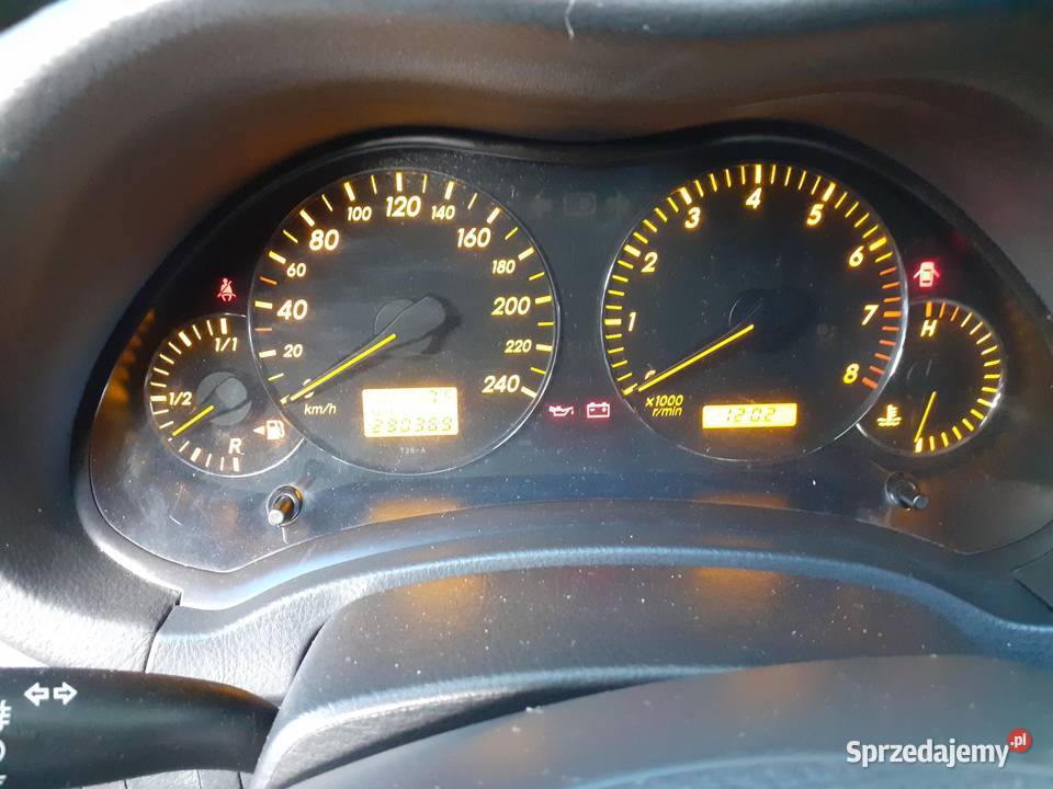 LICZNIK TOYOTA AVENSIS II T25 18 1ZZFE