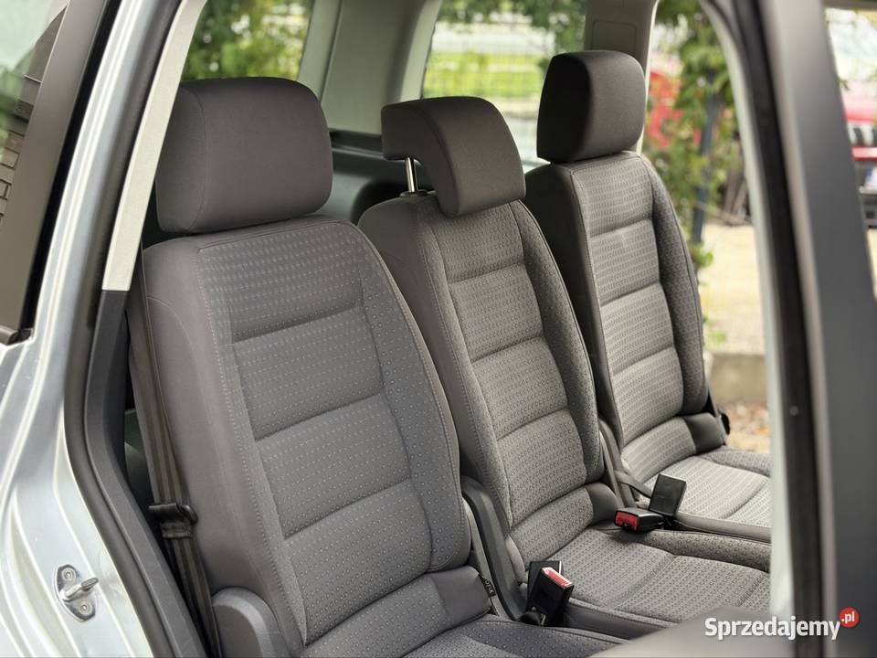 Volkswagen Touran 2005 16 Benzyna Manual 6 sprzedam