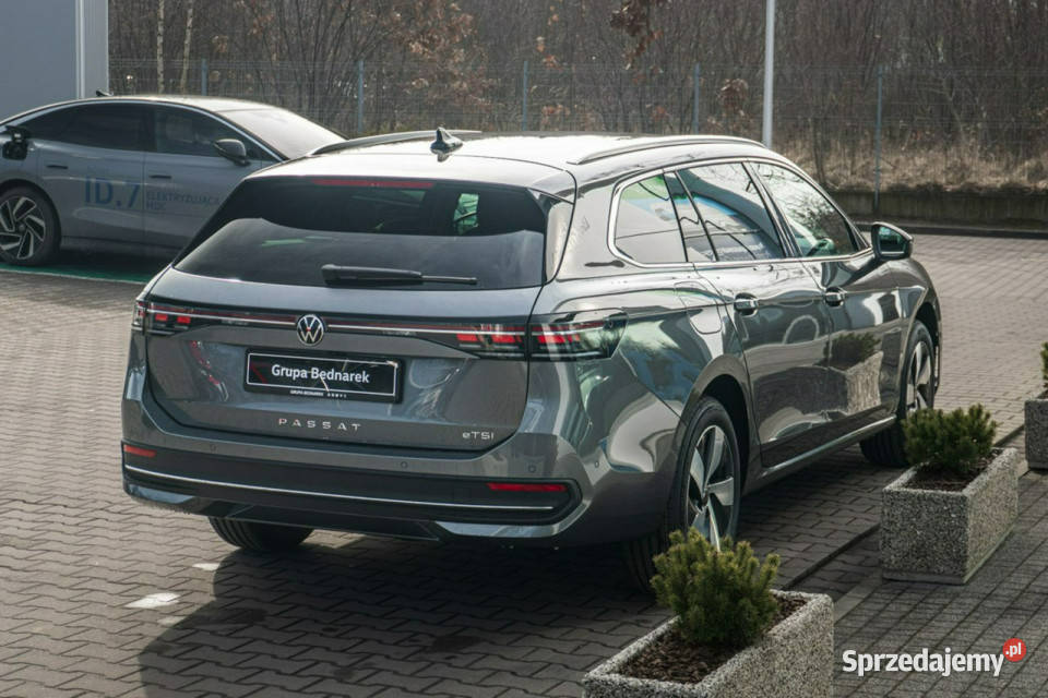 Volkswagen Passat Business Plus 15 TSI mHEV 150 łódzkie Łódź