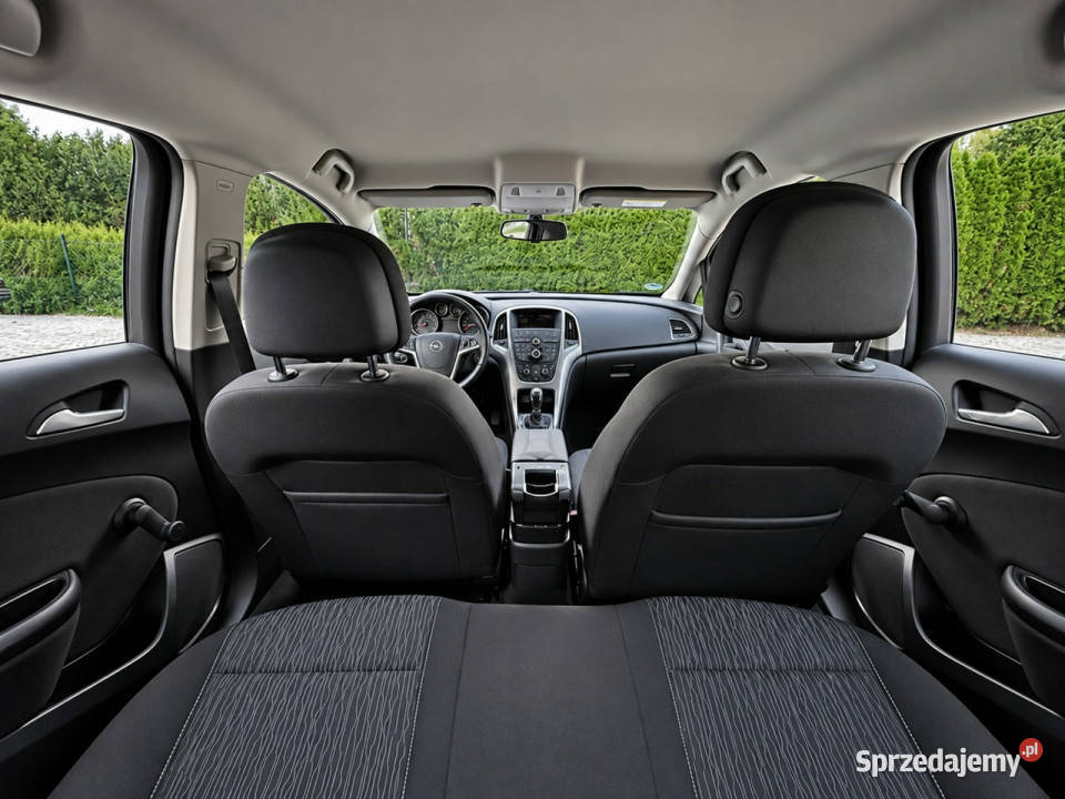 Opel Astra Opel Astra J 16i 116 MPI 5Drzwi Lift isofix Wrocław