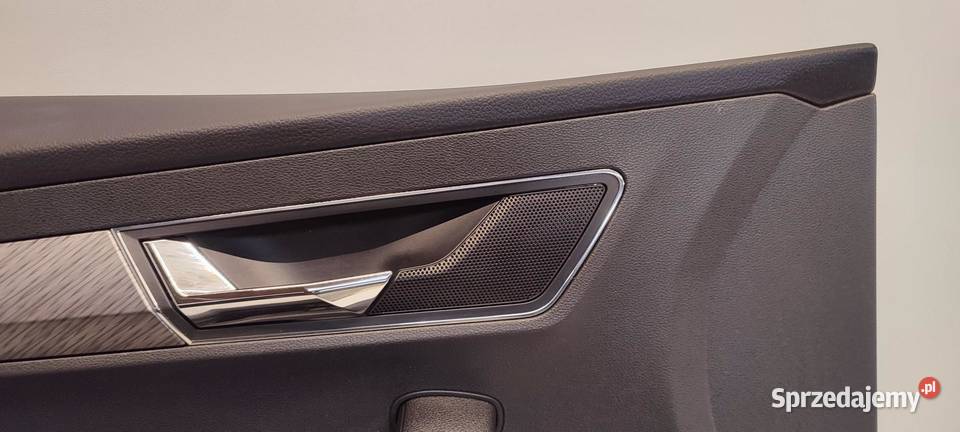 SKODA KAROQ BOCZEK DRZWI LEWY PRZÓD 57C867013 AA Wyposażenie wnętrza