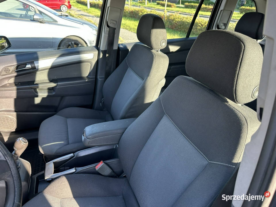 Opel Zafira 7 miejsc tempomat mocny i niezawodny sprzedam