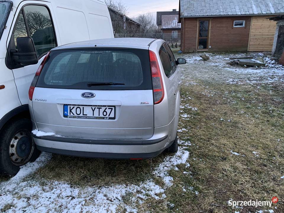Ford focus 16 uszkodzony jeździ do negocjajci Poręba Górna