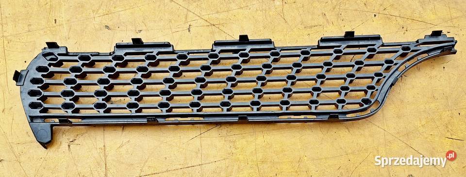 MERCEDES CLA W117 KRATKA ATRAPY GRILL Karoseria Radom sprzedam