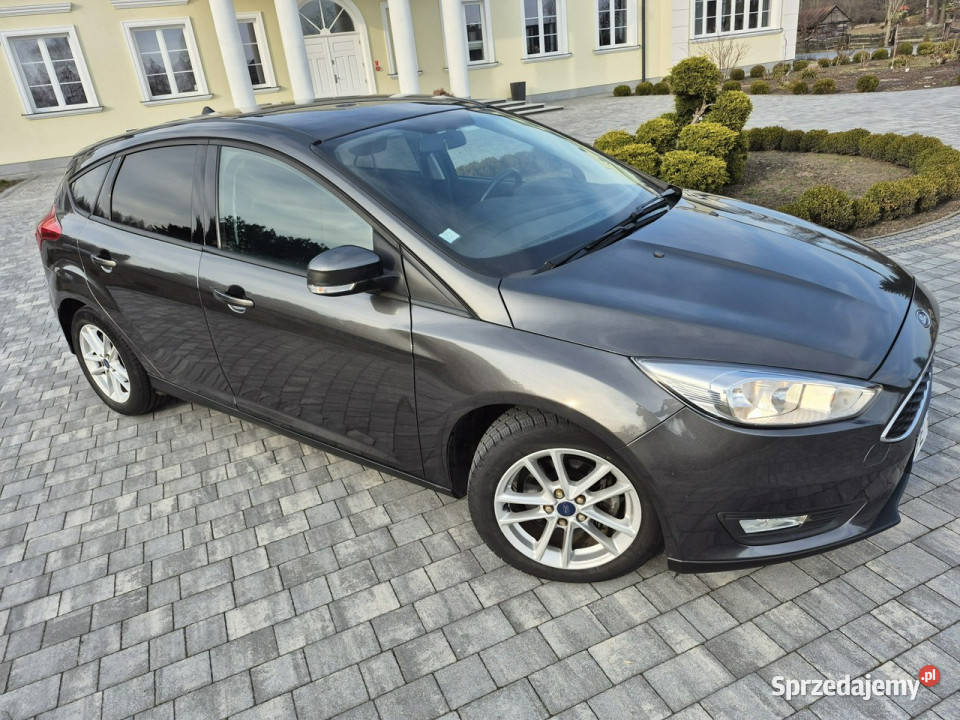 Ford Focus 15tdci navi bezwypadkowy alufegi pdc Focus Drelów sprzedam