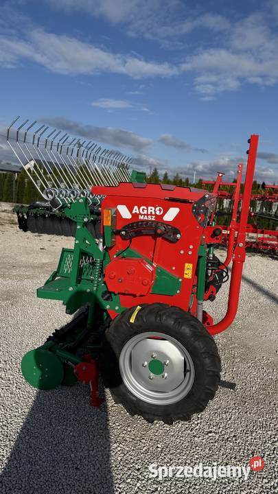 Siewnik Zbożowy Rzędowy SR250 AGROMASZ dostawa Nowe Miasto nad Pilicą sprzedam