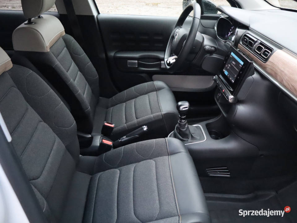 Citroen C3 12 PureTech wielofunkcyjna kierownica C3 Katowice