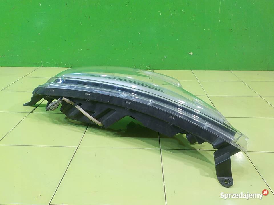 NISSAN JUKE F15 I LIFT 14r 5D lampa lewa przod osobowe Lampy przednie