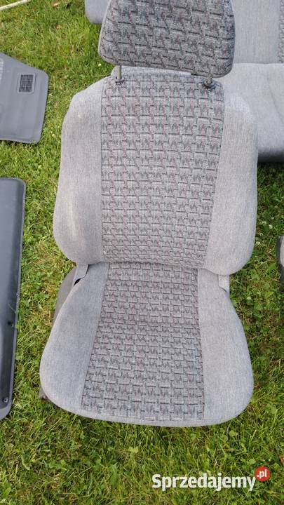 Polonez Caro Atu siedzenia kanapa fotele Stalowa Wola