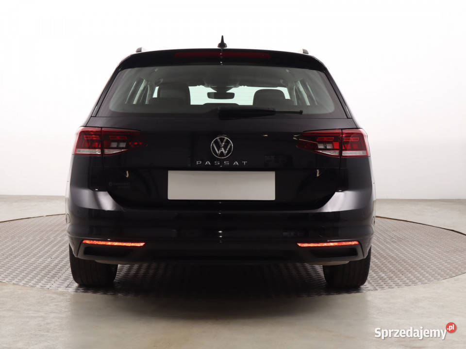 VW Passat 20 TSI światła przeciwmgielne