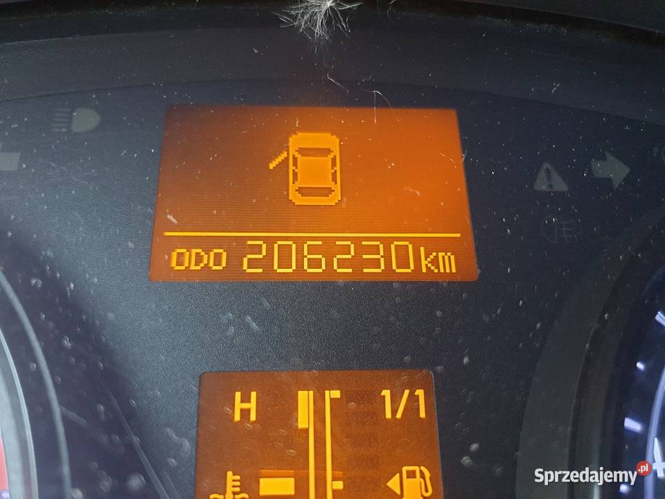 Toyota Avensis T27 nieuszkodzony Jasło