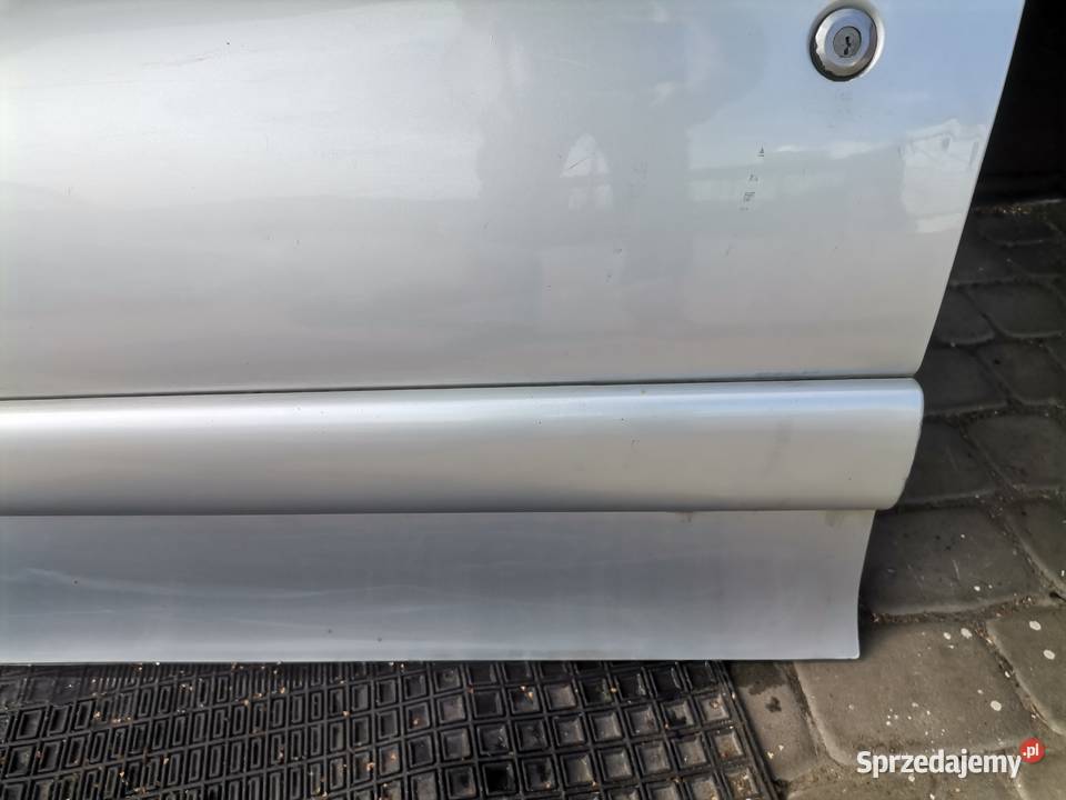 CITROEN XSARA PICASSO DRZWI LEWE PRZEDNIE EZRC małopolskie