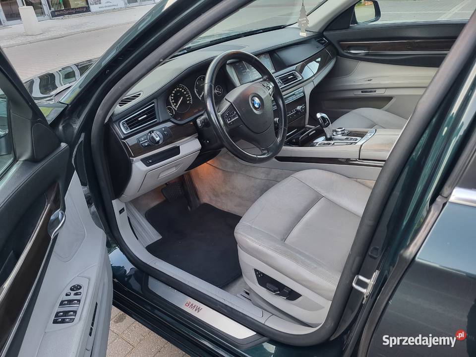 Sprzedam Bmw f01 30 D 2010