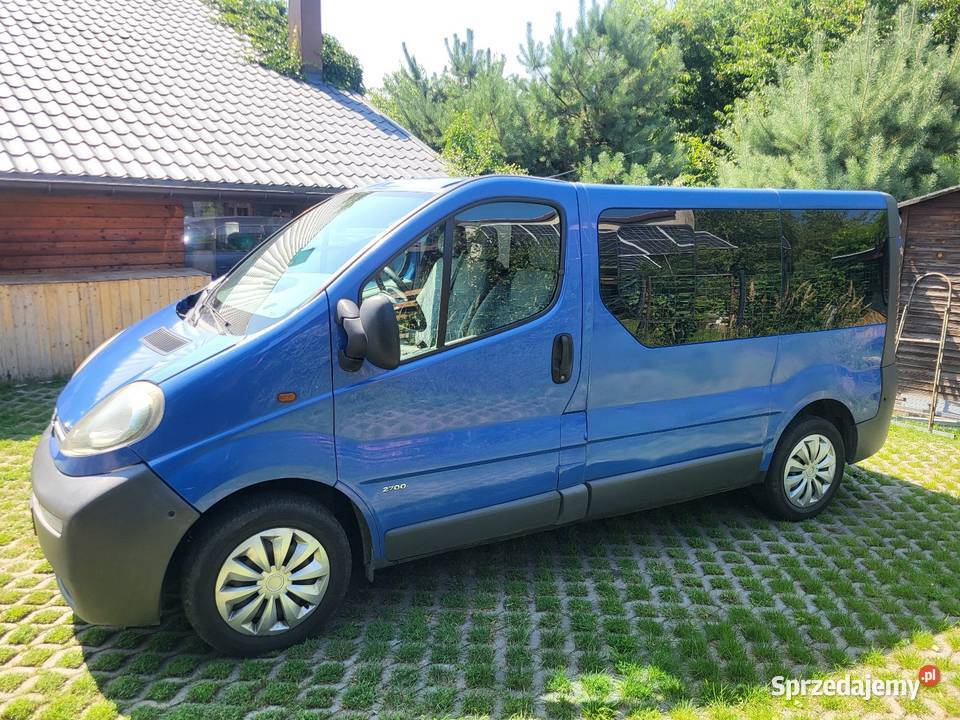 Opel Vivaro Trafic Primastar 9 osobowy klima