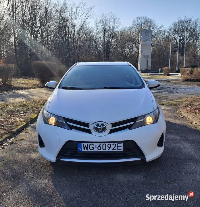 Toyota Auris Toyota Auris 2013 Hak 2 wł salon Toyota Wilga