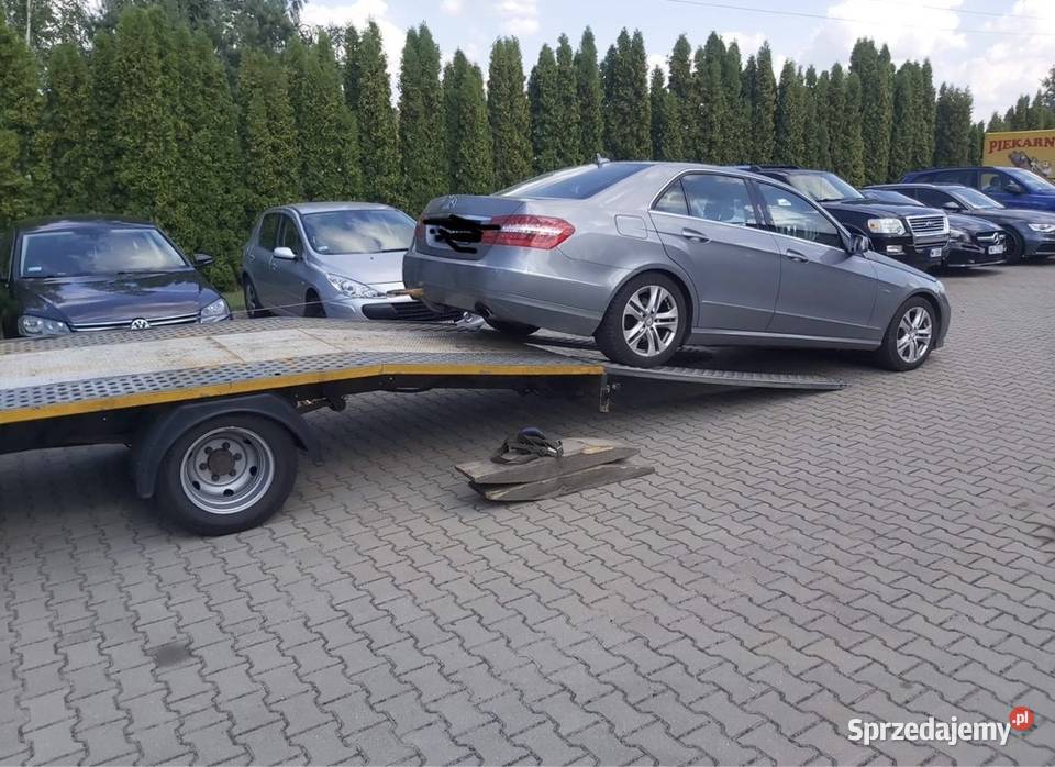 pomoc drogowa auto laweta transport maszyn Otwock