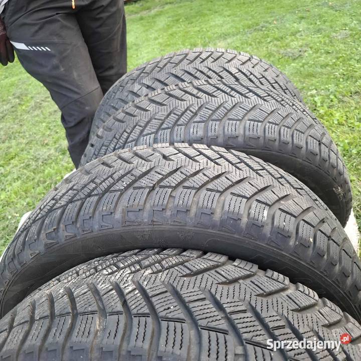 OPONY ZIMOWE 21565 R16