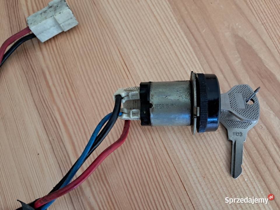 Stacyjka do fiata 126p serja 1 Stacyjki Części i akcesoria motocyklowe sprzedam