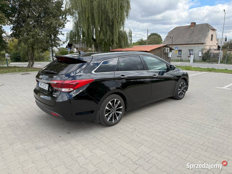 Hyundai i40 17 CRDi 141