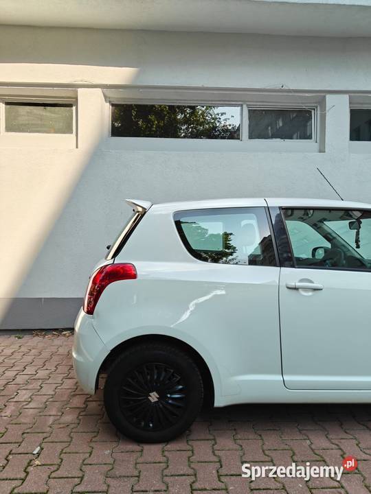 Suzuki swift 2009r 13 benzyna 3 drzwi nieuszkodzony Lublin