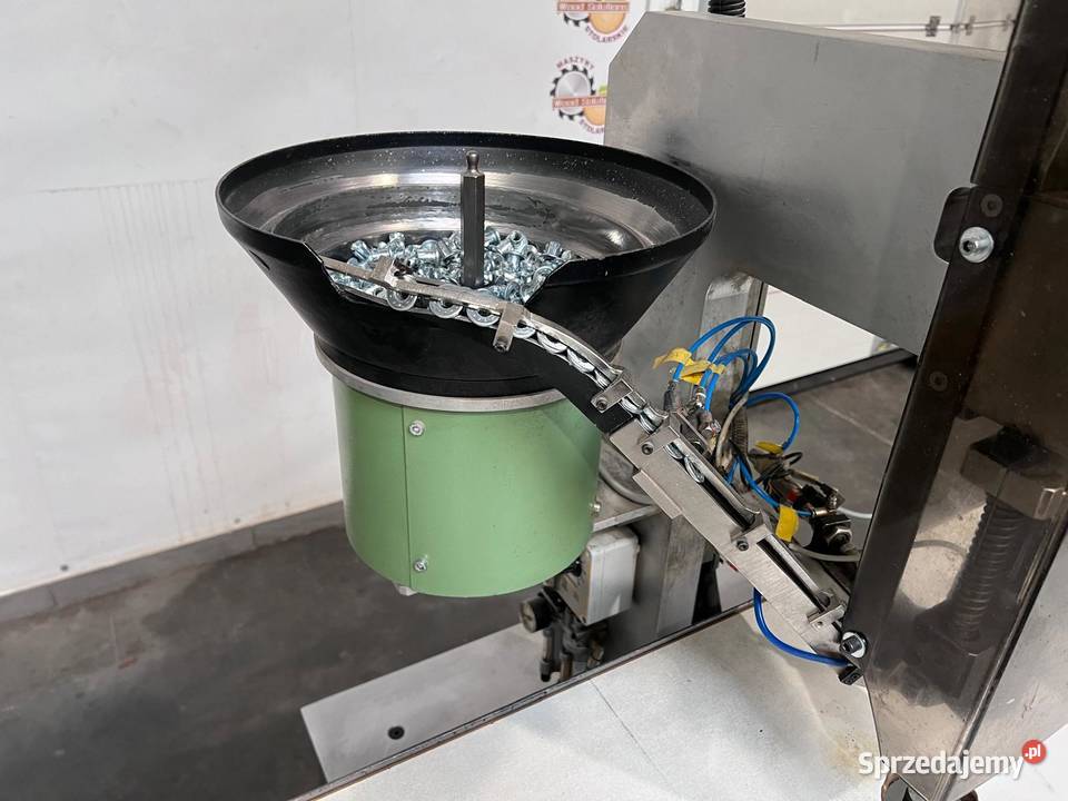 Hydrauliczna nitownica do nabijania nitonakrętek Juszczyn