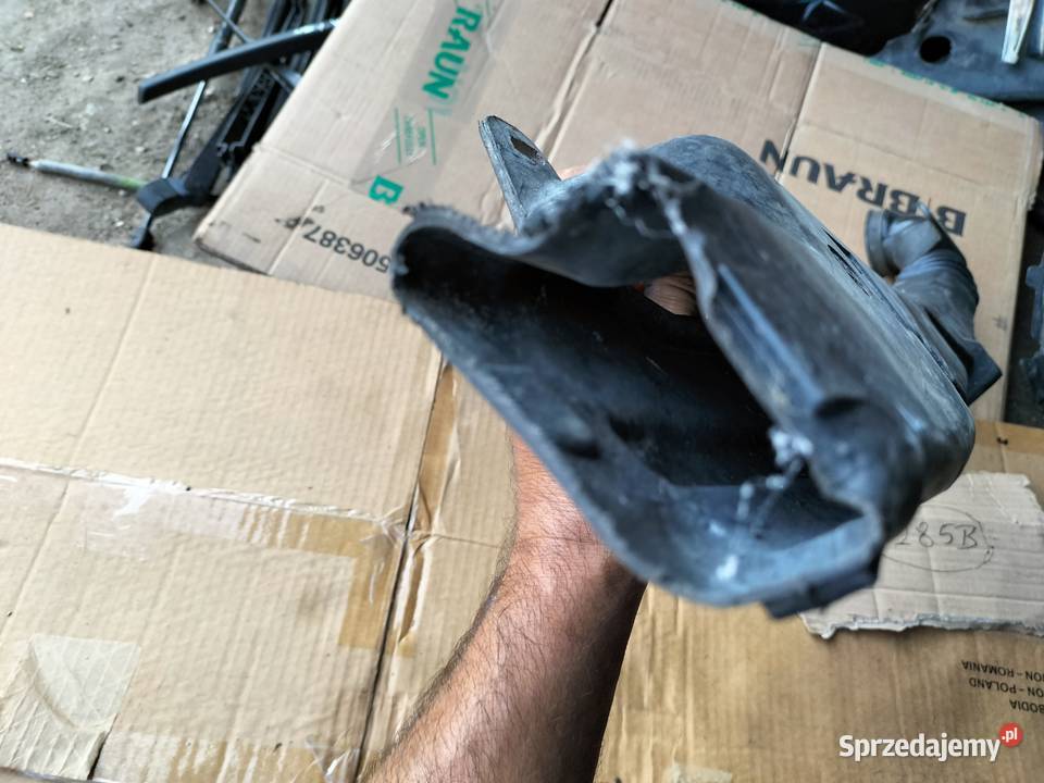 PRZEWÓD KANAŁ ŁAPACZ POWIETRZA IVECO DAILY 28 lubelskie Kamień-Kolonia