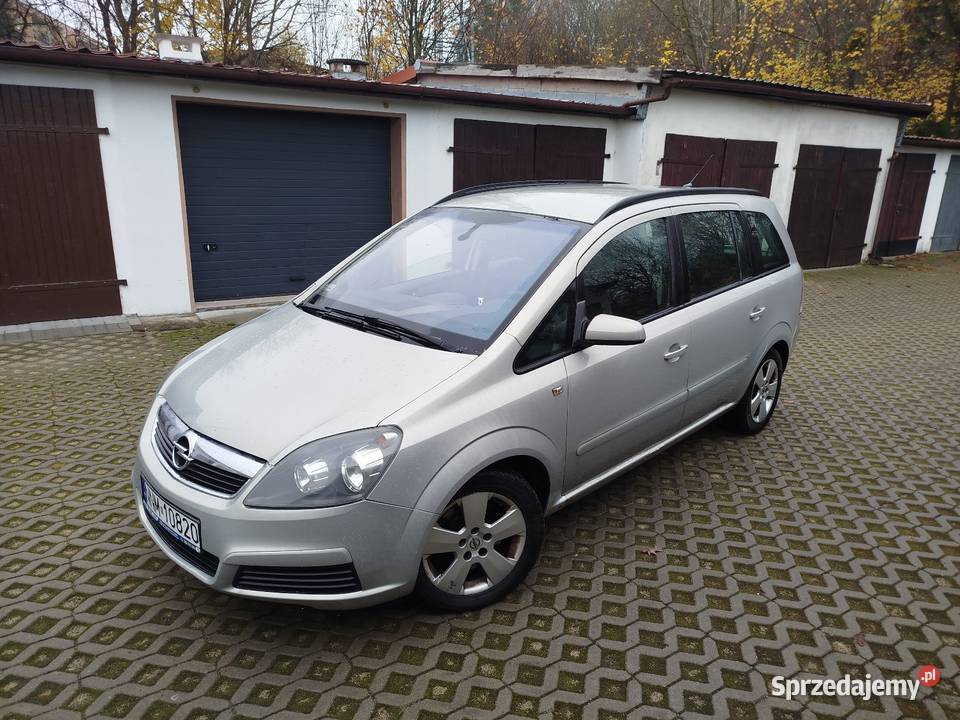 Opel Zafira 19 CDTI 150 Automat 7 osób HAK Zafira Ostróda