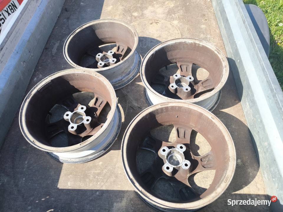 Felgi Peugeot 15 4x108 6J ET28 oryginał Średnica 15"
