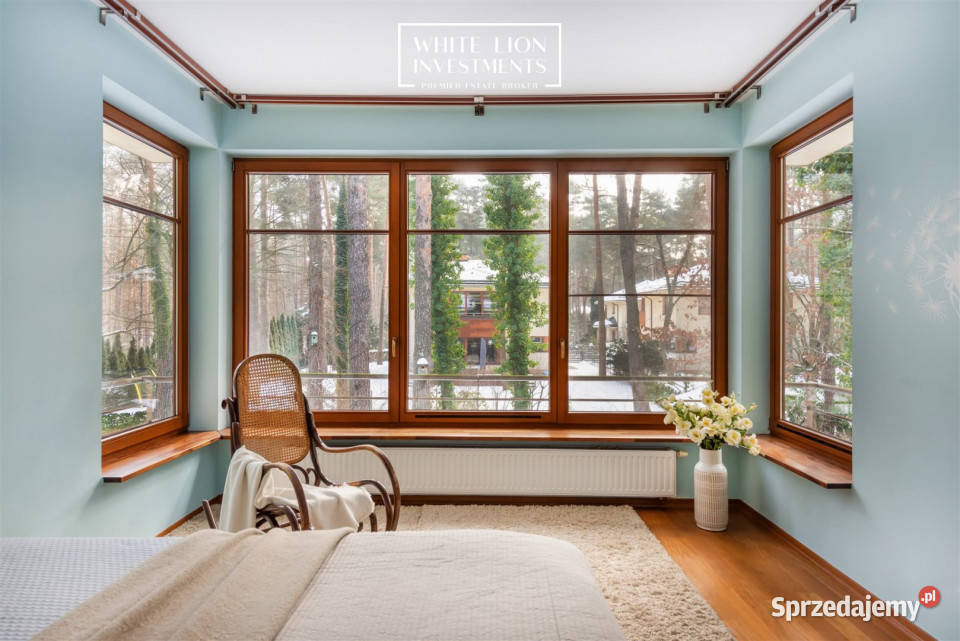 sprzedaży domu bliźniaka Magdalenka 212m2