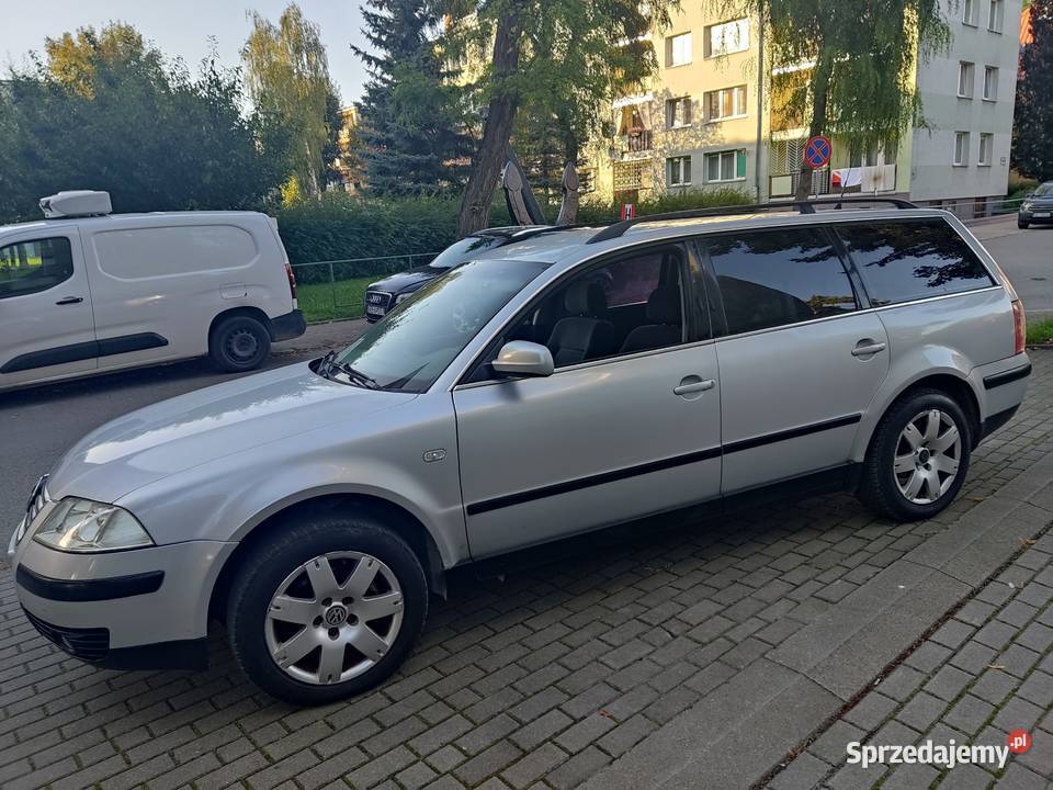 EKONOMICZNE z Długimi Opłatami 2026r VW PASSAT 101KM sprzedam