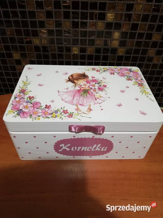 Kuferek wspomnień z imieniem chrzest roczek opolskie Kędzierzyn-Koźle