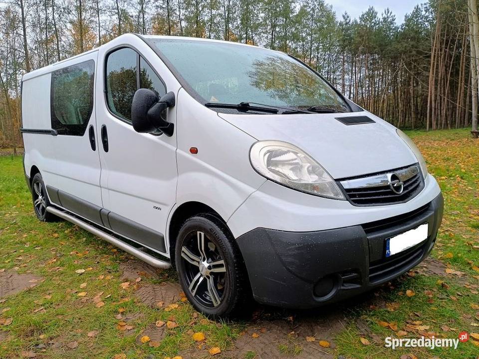 Vivaro 20 CDTI Dubel Kabina Brygadówka Klima wielofunkcyjna kierownica Opel Mielec sprzedam