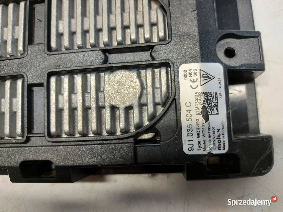 Porsche Taycan GTS 9J1 2023r Ładowarka