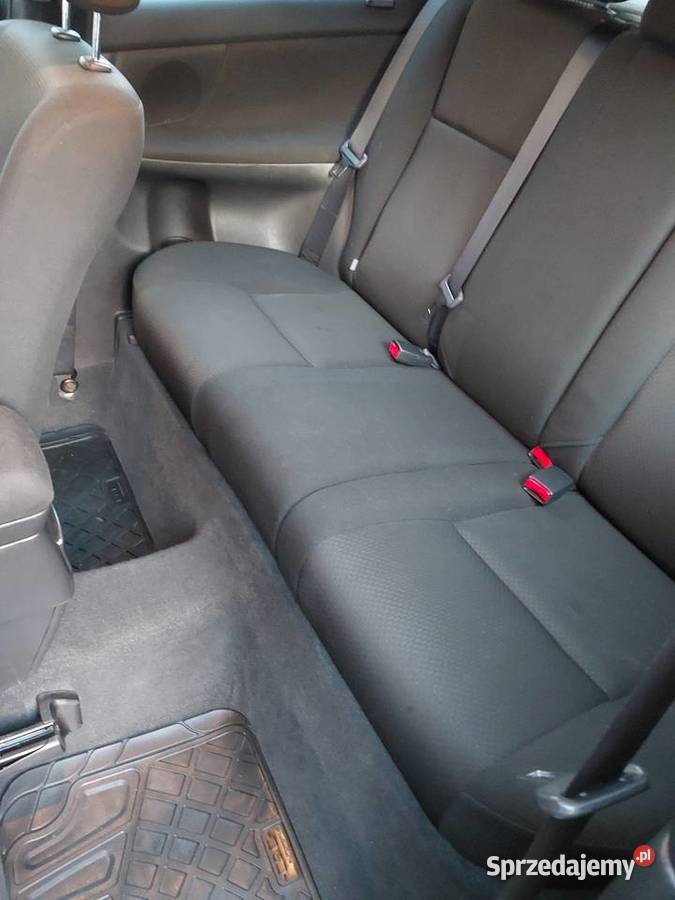 Toyota corolla e12 14 d4d salon perełka elektryczne szyby Corolla Radom