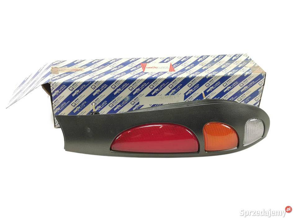 LAMPA PRAWY TYŁ FIAT MAREA 19962007 39560748 osobowe