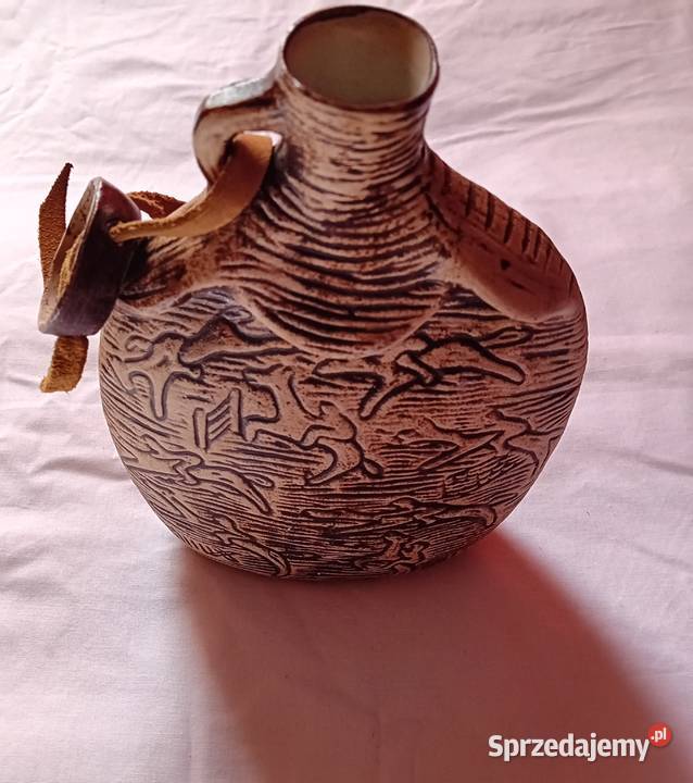 Ceramiczna karafka ze zdobieniami o tematyce wielkopolskie sprzedam